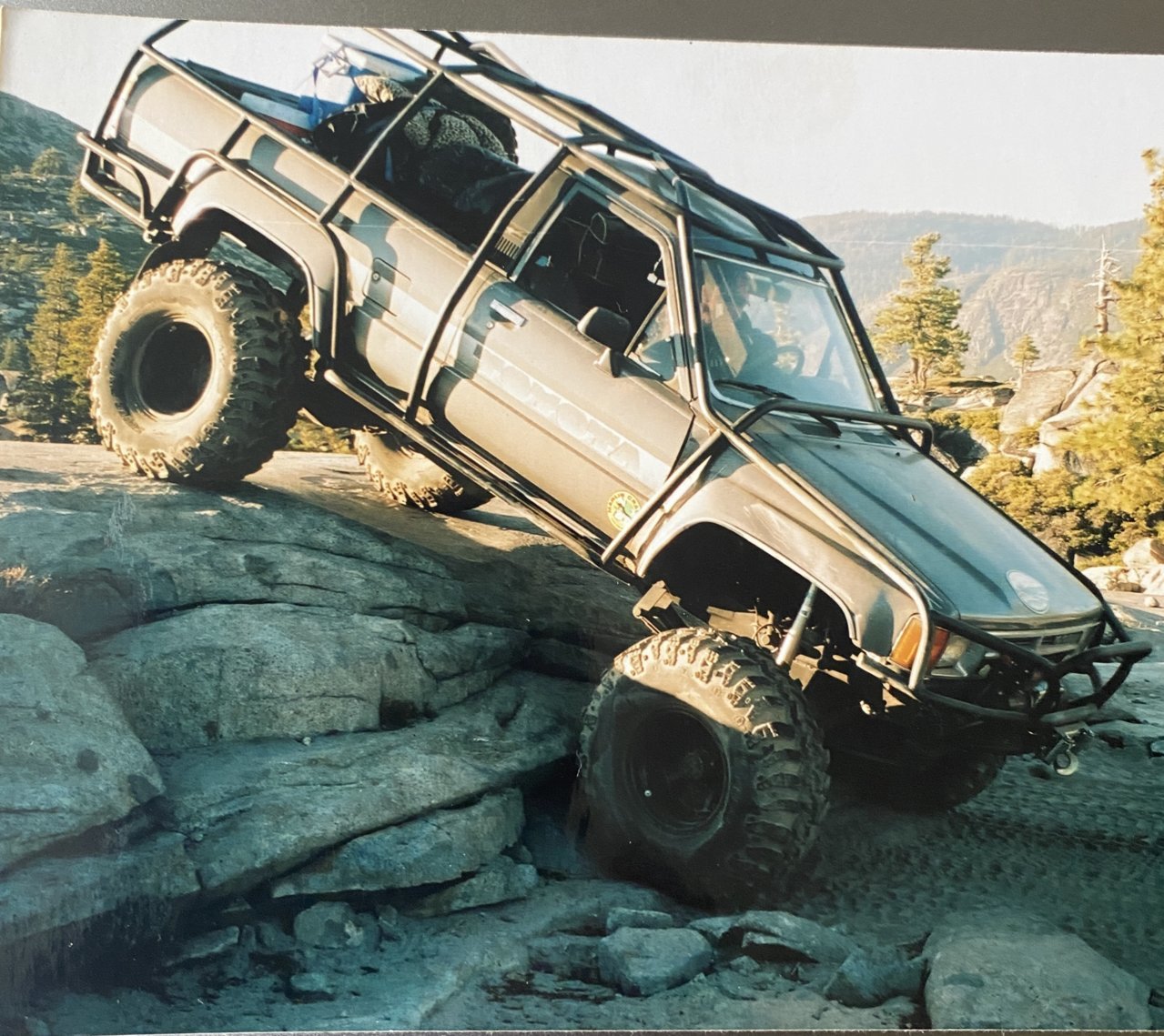 4RUNNER2.jpg