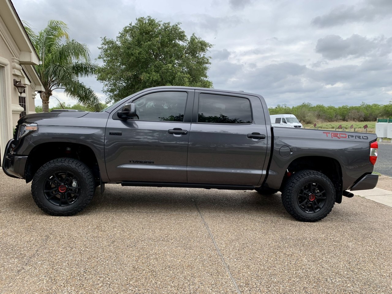 295/70/18 OR 305/65/18? | Toyota Tundra Forum