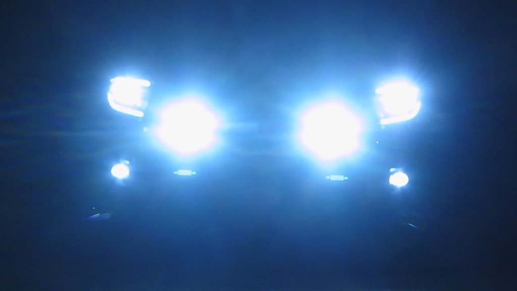 5D71E896-7C62-4E2A-B4DD-DC4415E96A35_1_105_c.jpg