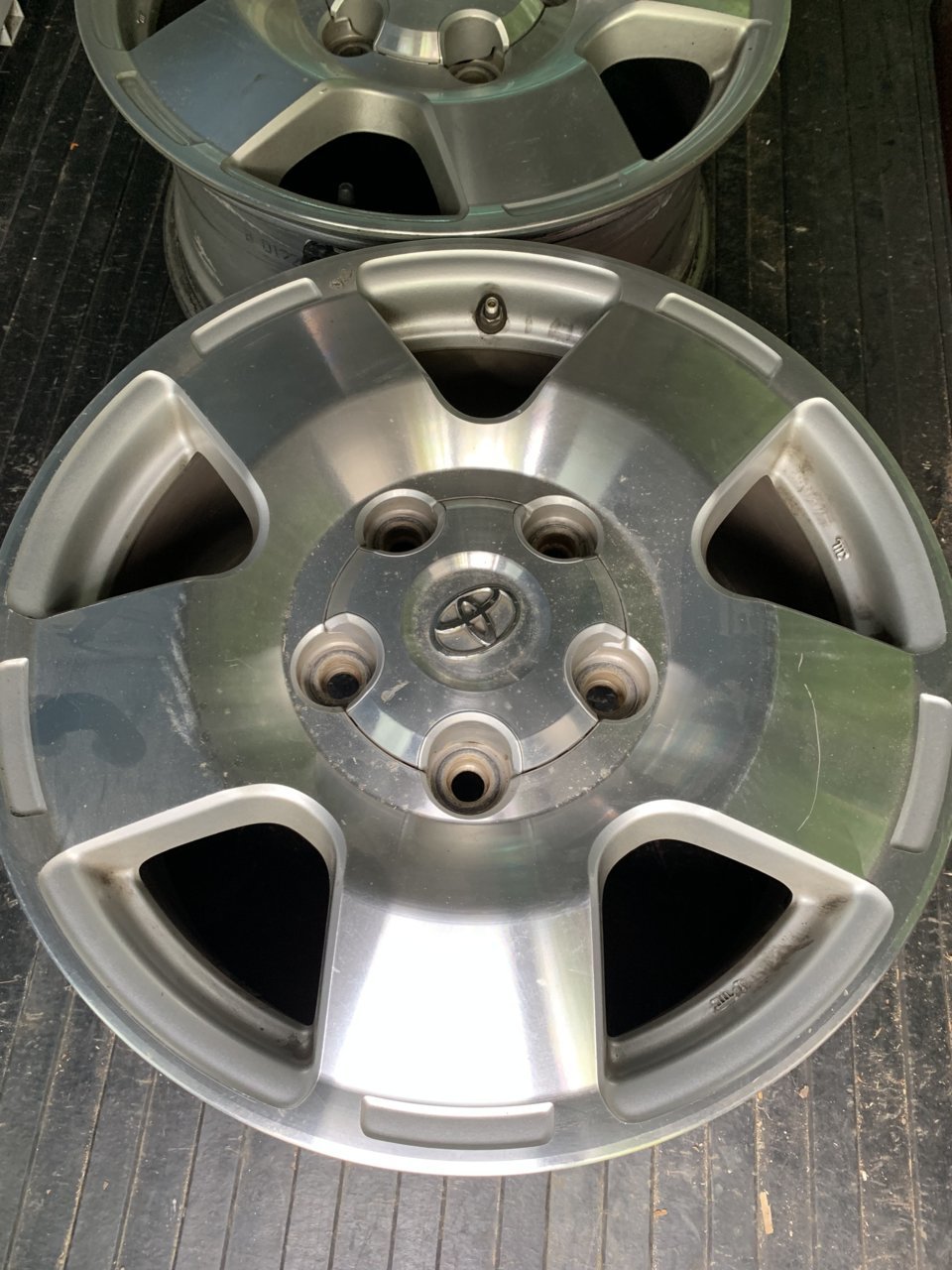 60AE921E-BFA3-49F6-B214-27A0EB761059.jpg