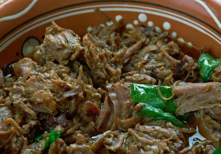 65287817-korean-soup-that-includes-dog-meat.jpg