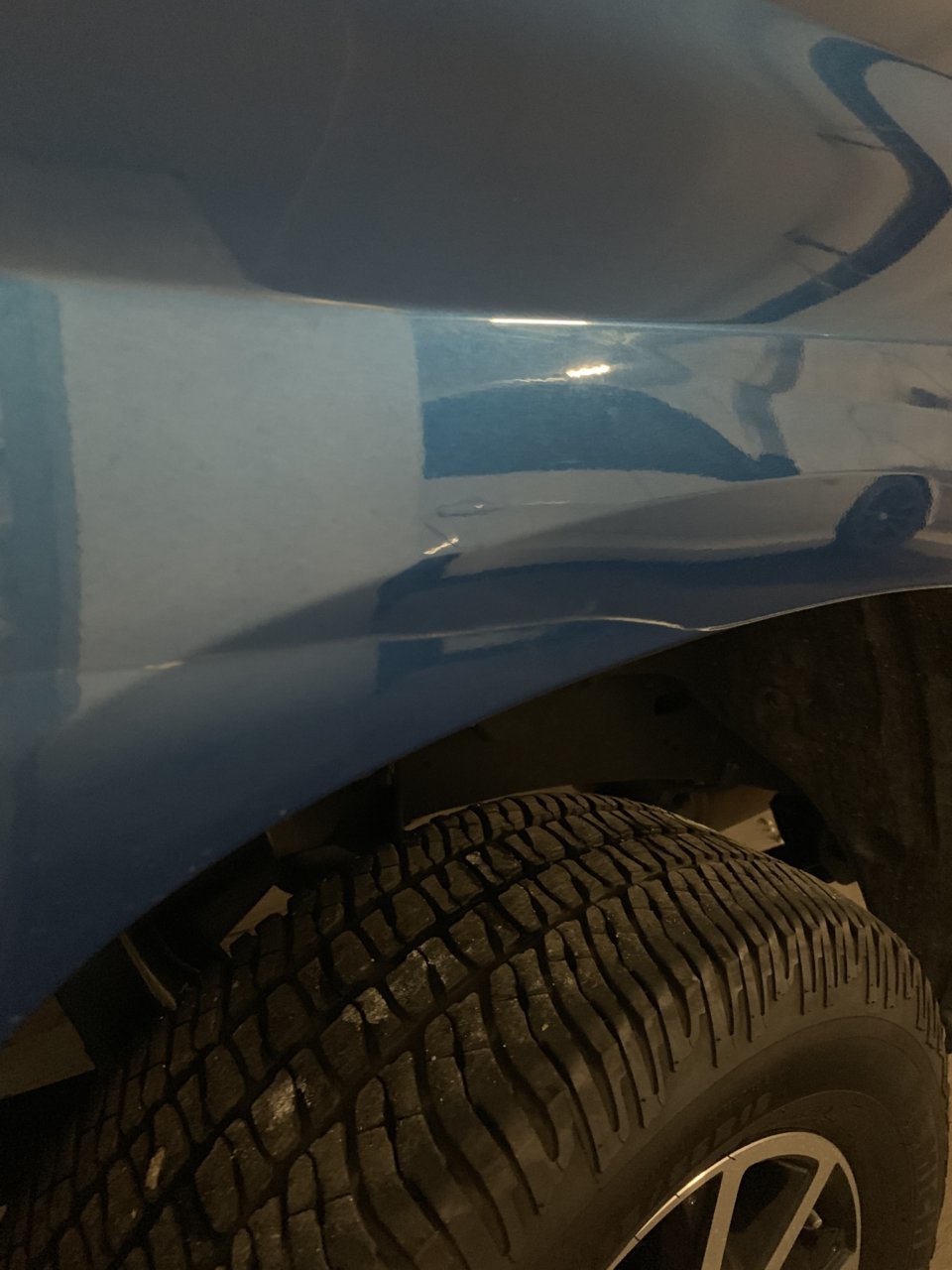 Miytsya Car Rubber Seal Protector Guard Strip, 5.3Ft Universal Car Slit  Windshield Trim Strip, Dashboard Panel Sound Insulation Adhesive Strips