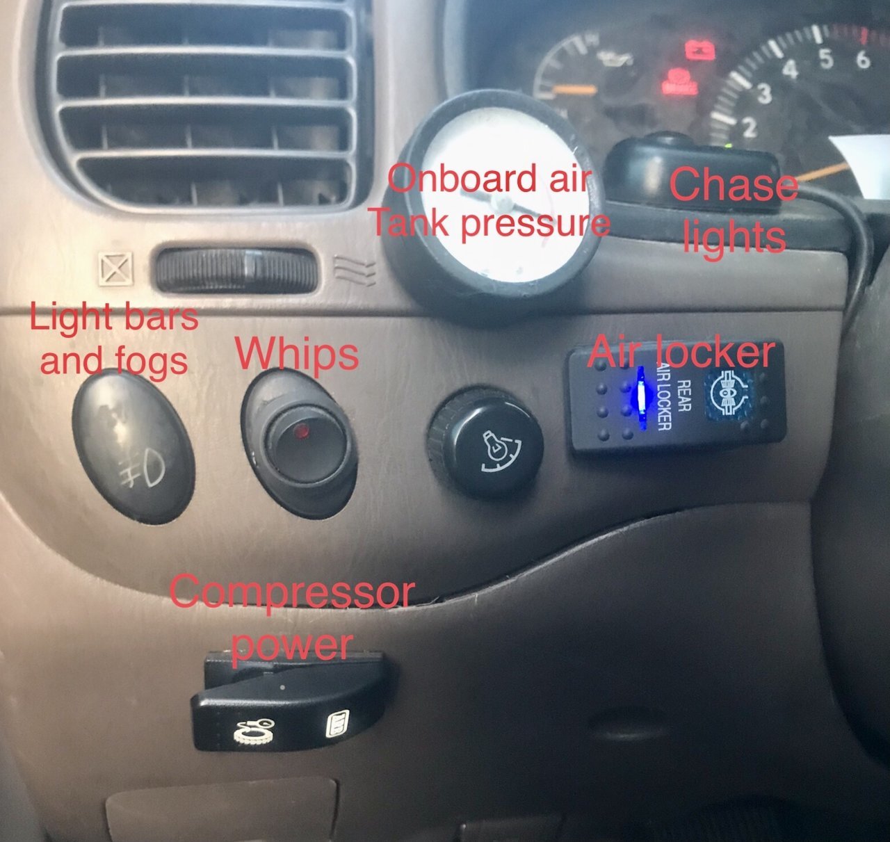 70356E89-D3CF-4BF3-B41D-CB88DBE74465_1_201_a.jpg