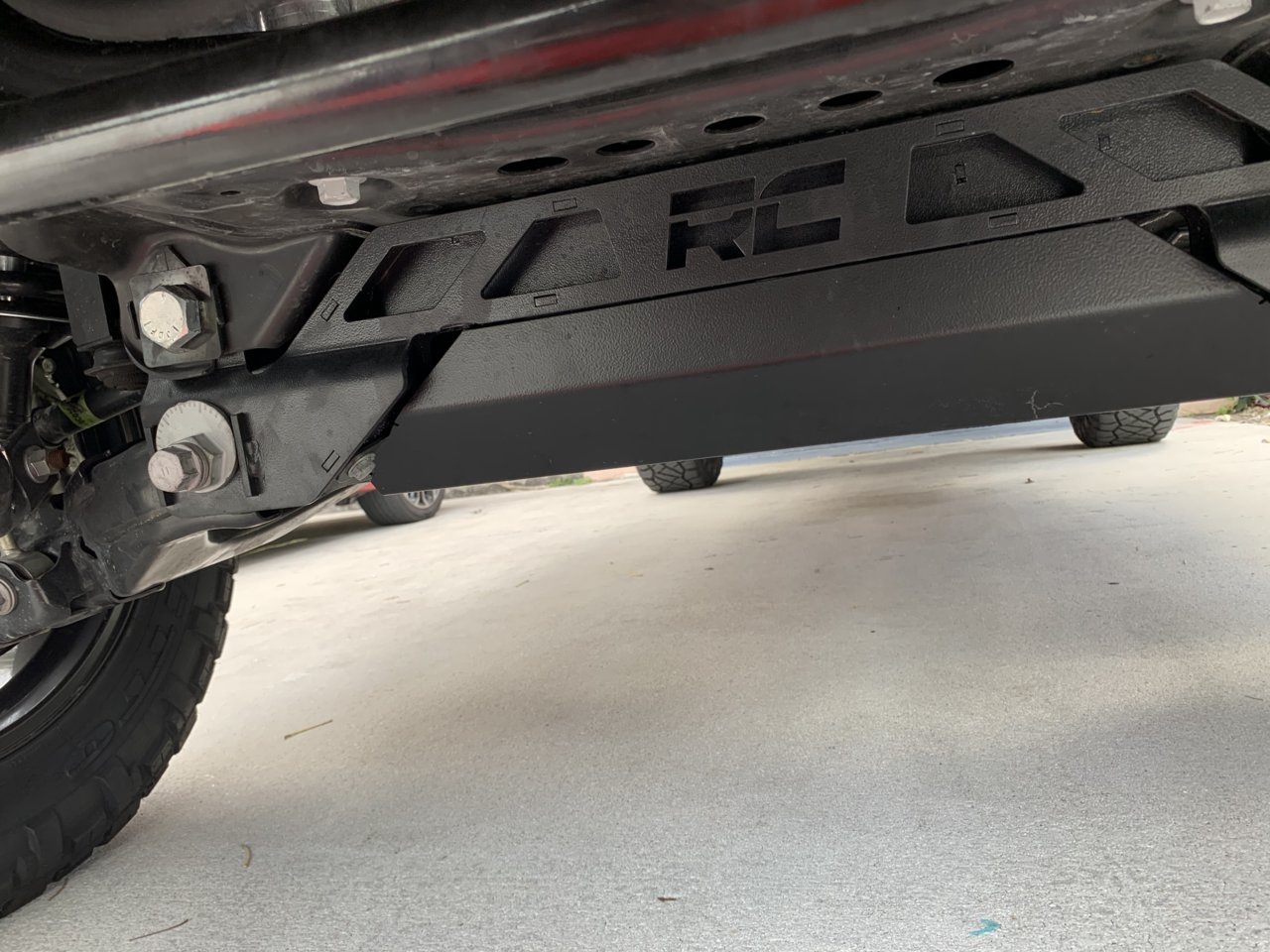 Rough Country 6” lift kit with coil over installation | Toyota Tundra Forum