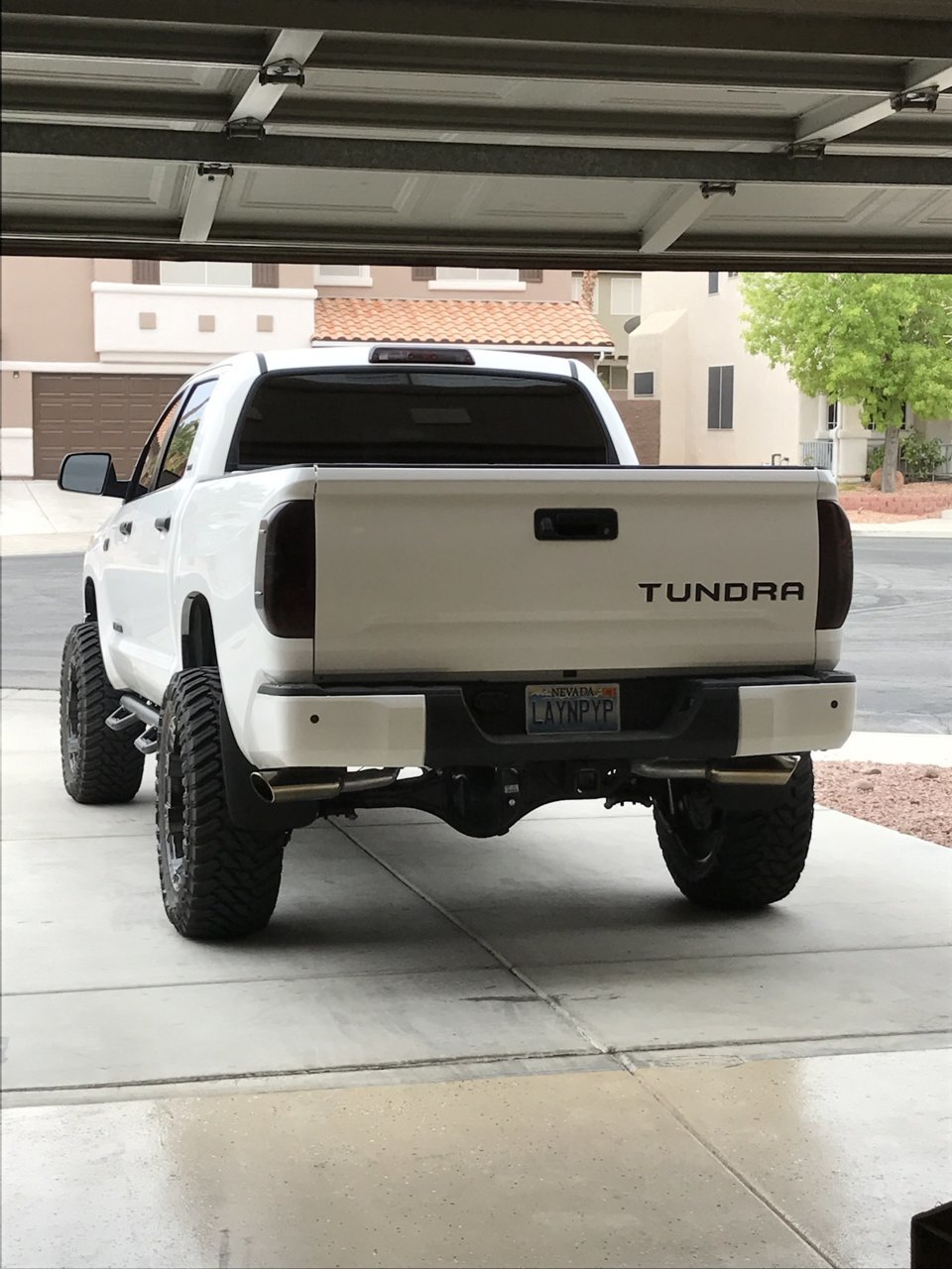 Inclined Occurrence lead Pro comp 6/7 stage 2 lift w 35/37's pics and Info | Toyota Tundra Forum