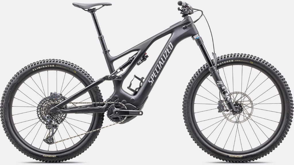 95225-50_LEVO-COMP-CARBON-G3-UL-BLK-LTSIL_HERO.jpg