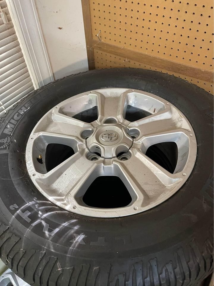 95FD14A6-2E9C-4FDB-B07F-D62BFE55AA19.jpg