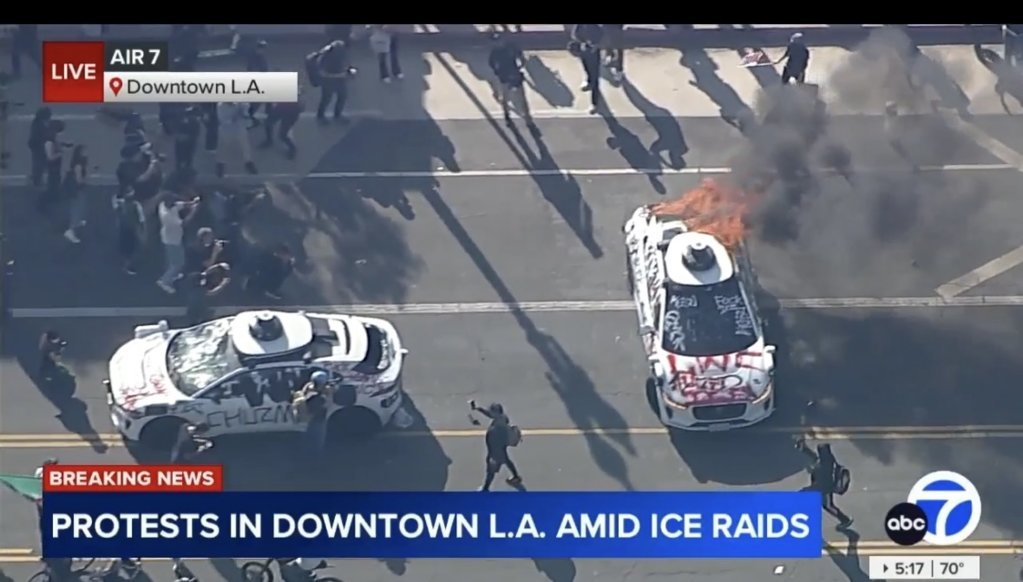 ABC7 Live Stream  Los Angeles News on KABC - ABC7 Los Angeles.jpg