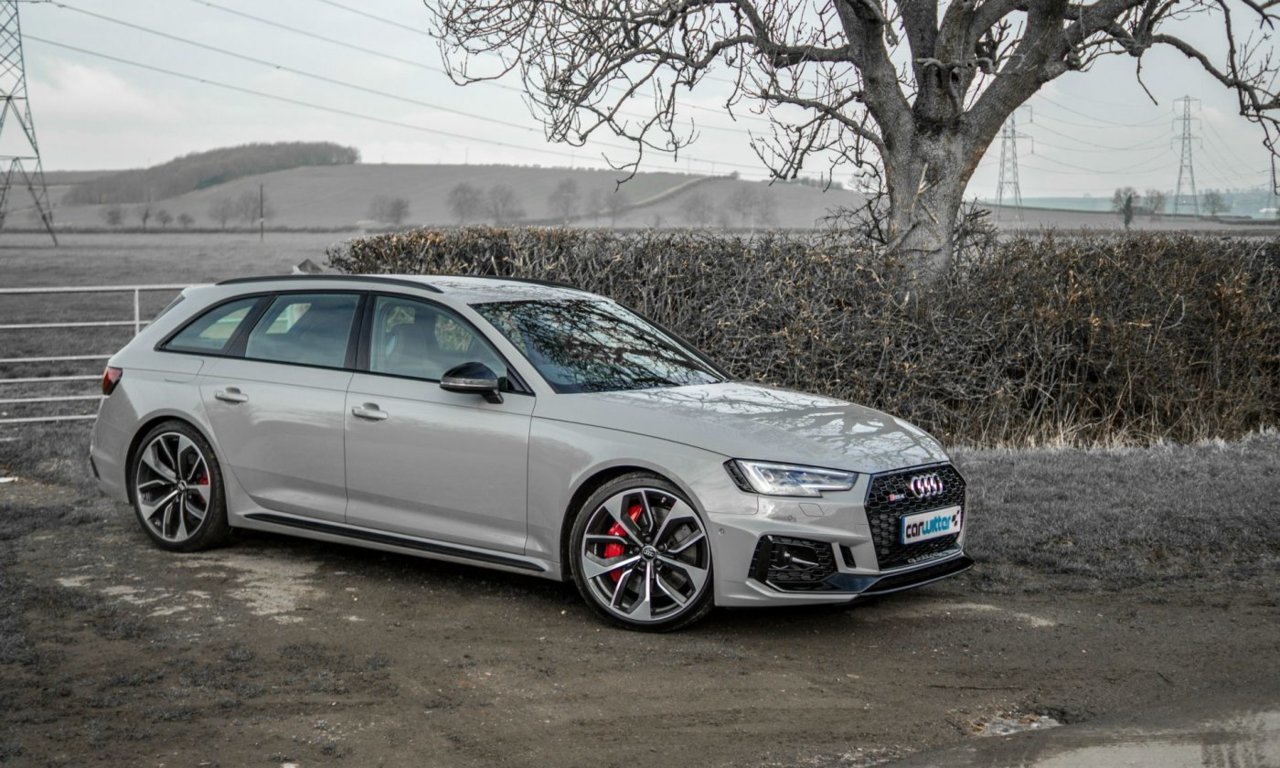 Audi RS4 Avant.jpg