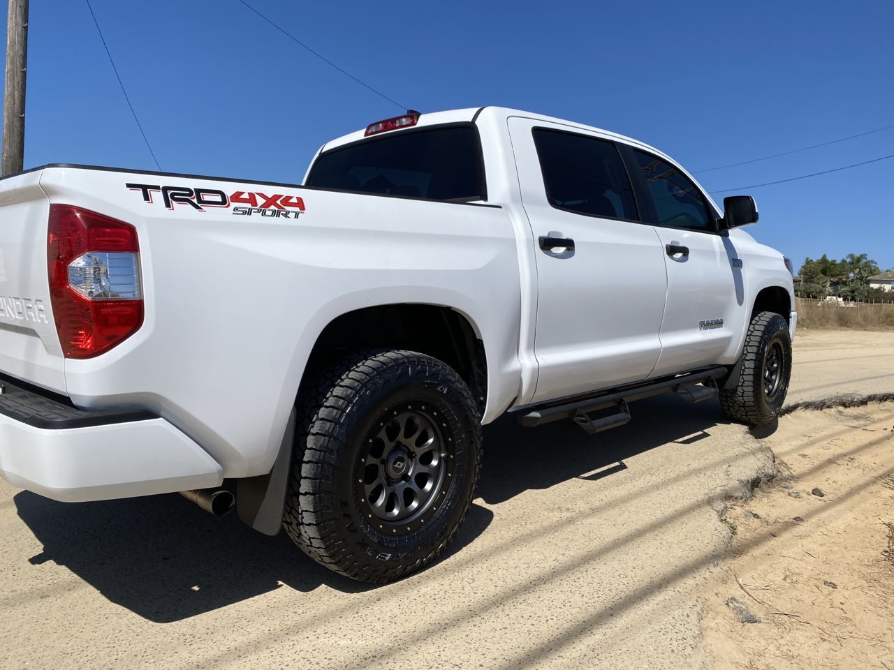 B2CFDAD9-E386-4338-9DEC-E17860DF3CCF.jpg