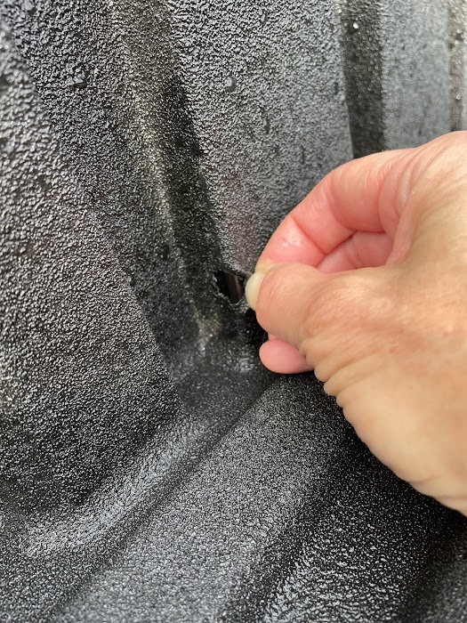 Bedliner tear2.jpg