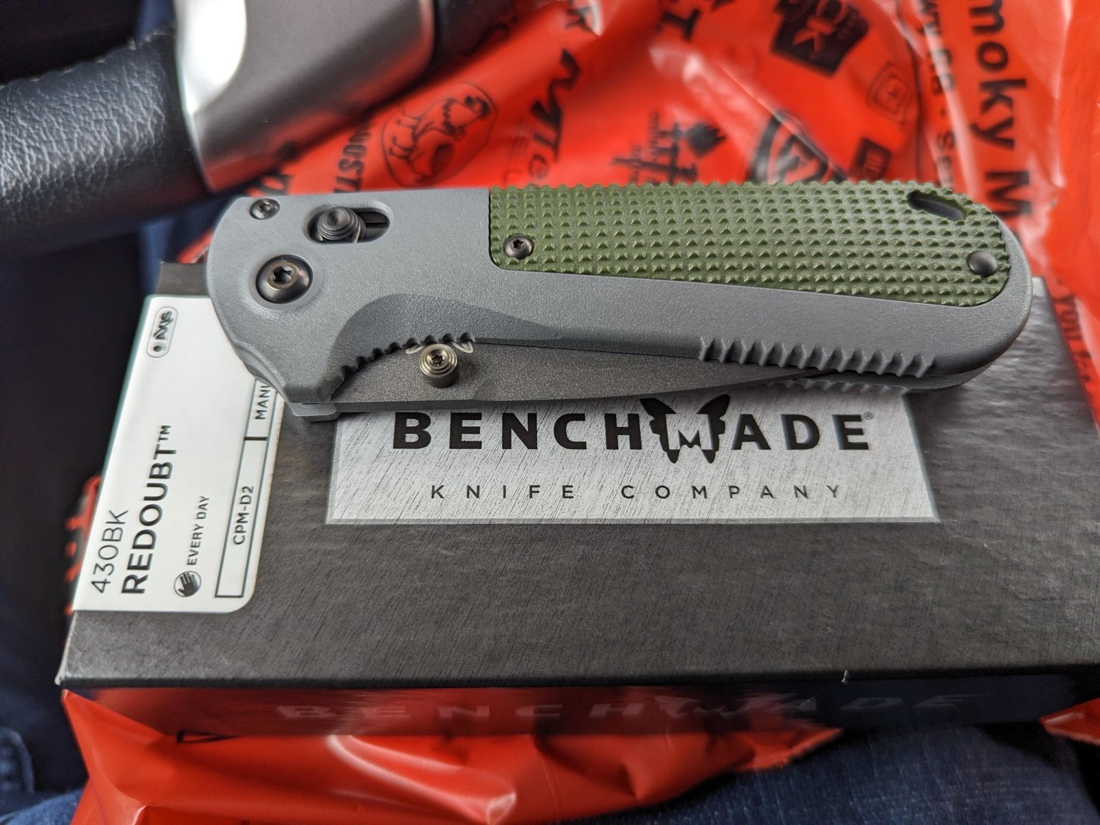 benchmade1.jpg