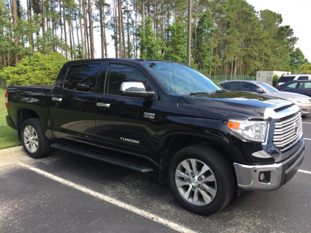 Black 2017 Tundra.jpg