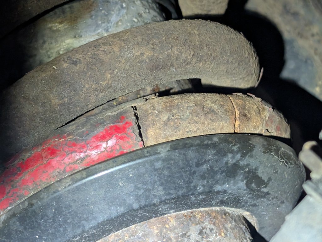 broke spring.jpg