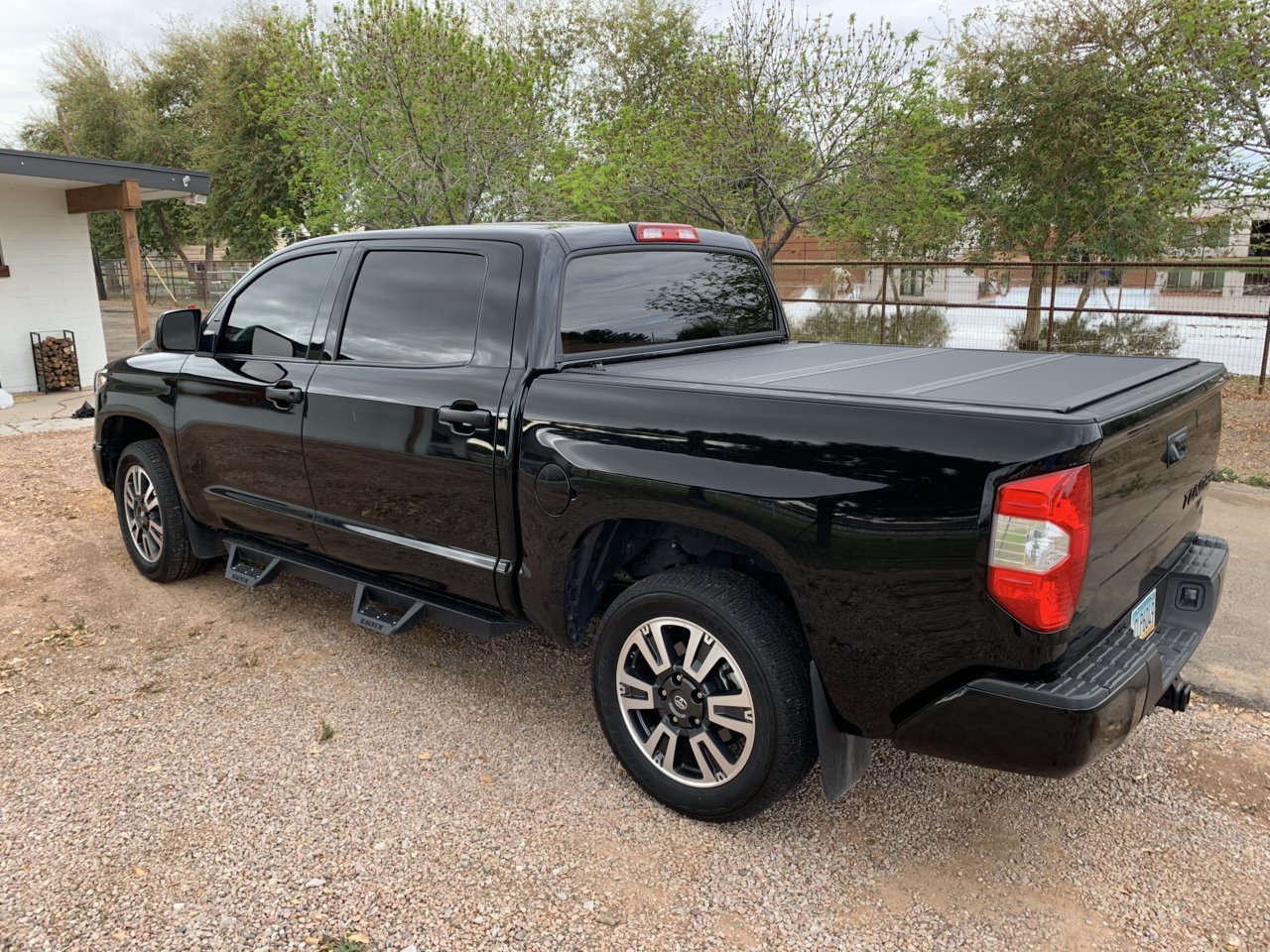 Tonneau cover suggestions | Toyota Tundra Forum