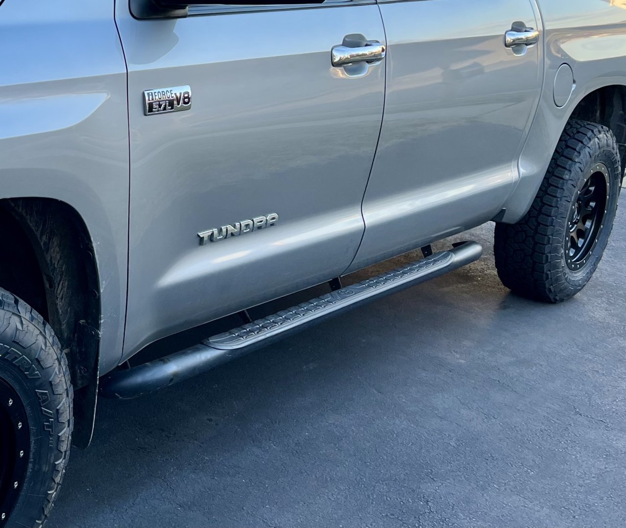 Oem steps Free local pickup | Toyota Tundra Forum