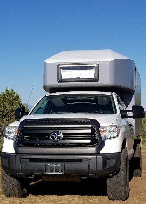 Camper_front01-.jpg
