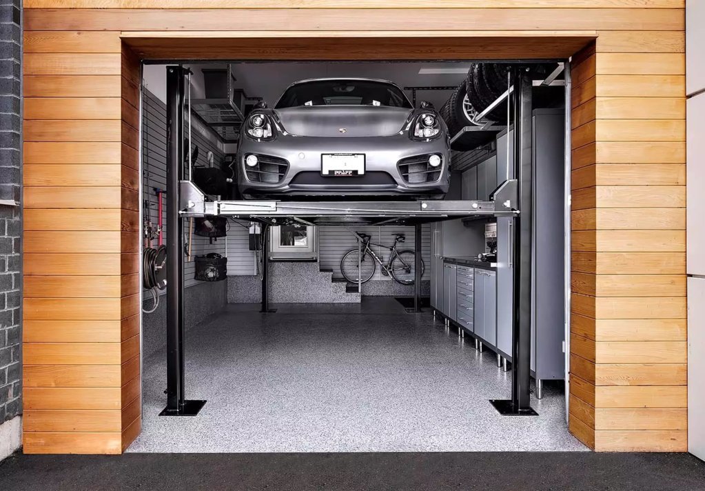 Car Lift.jpg