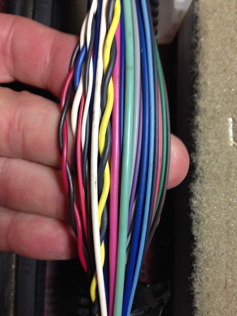 Cargo Light Wire.jpg
