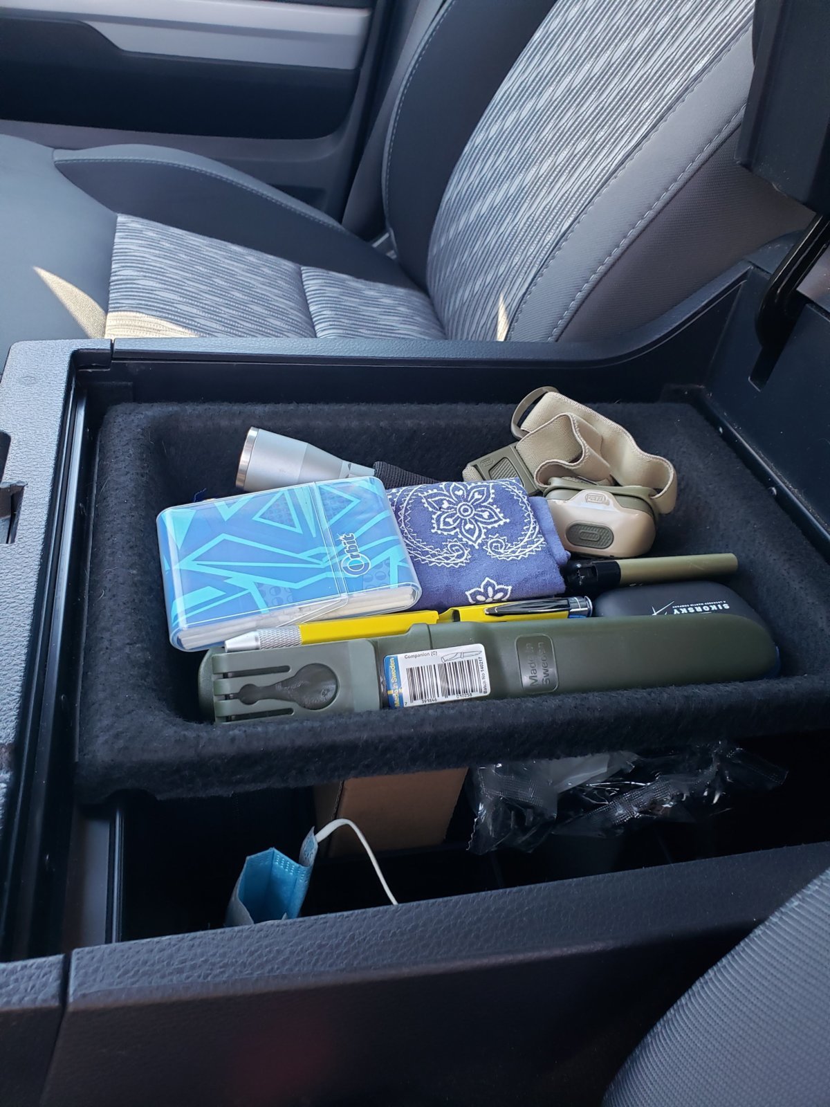 center console top shelf.jpg