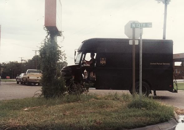 Corsicanapkgcar_b0562bd239a47d5580be86912046ac25c938da20.jpg