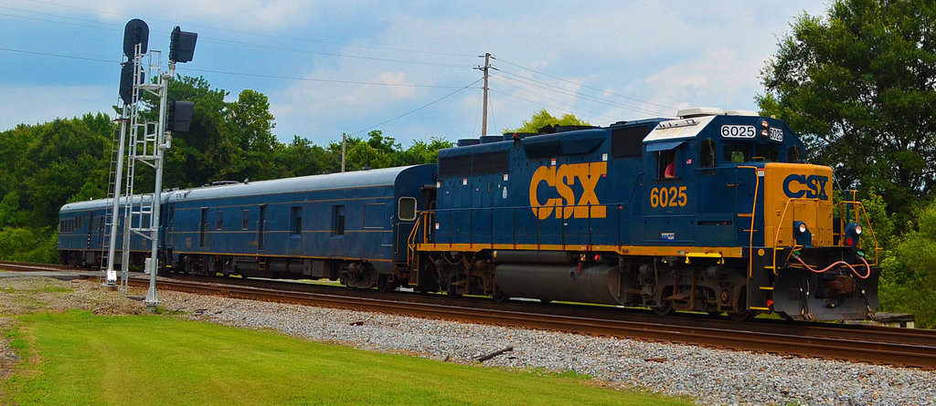 csx_track_geometry_train_by_csx5344-d6g2pzz.jpg