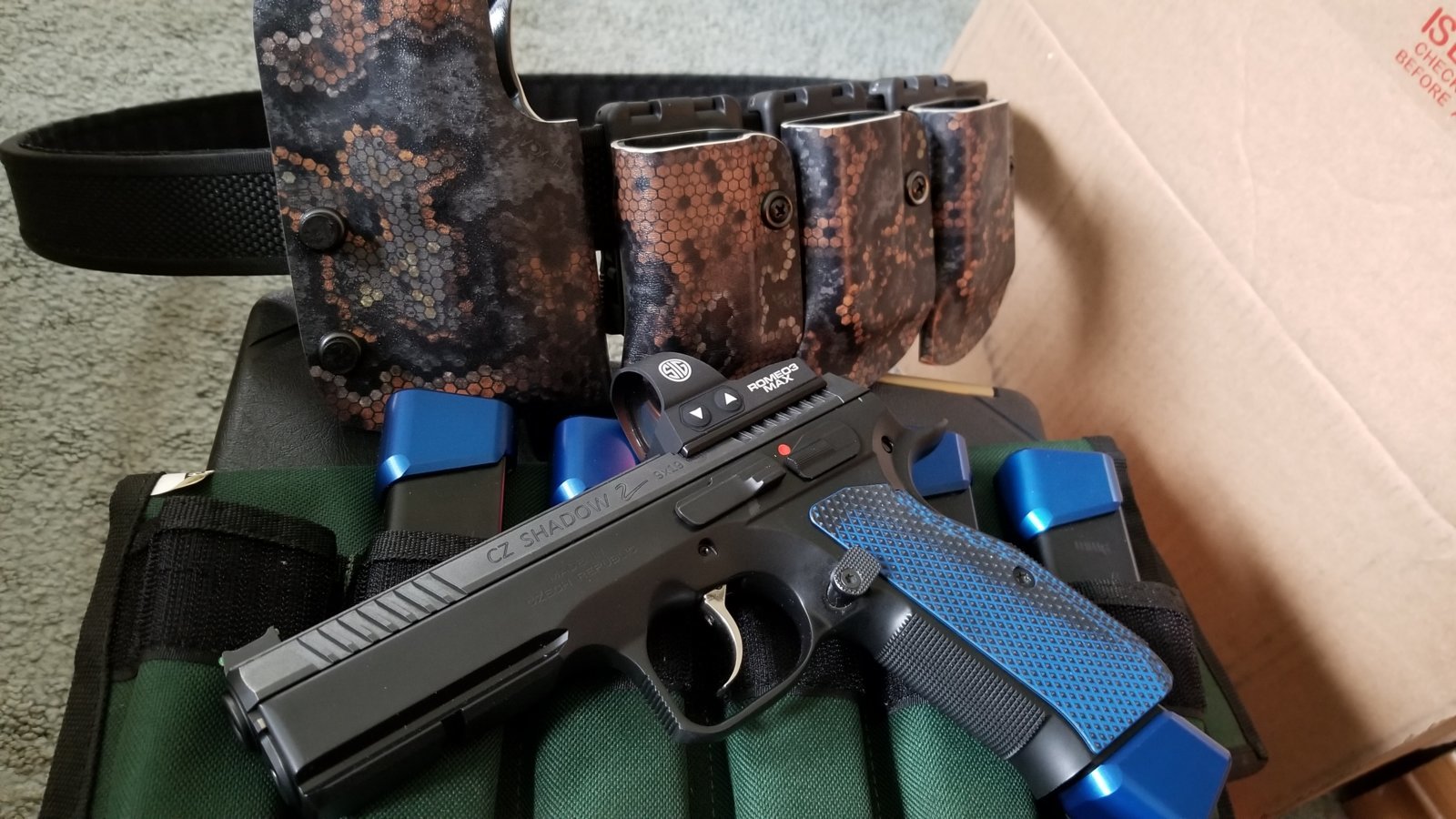 CZShadow2.jpg