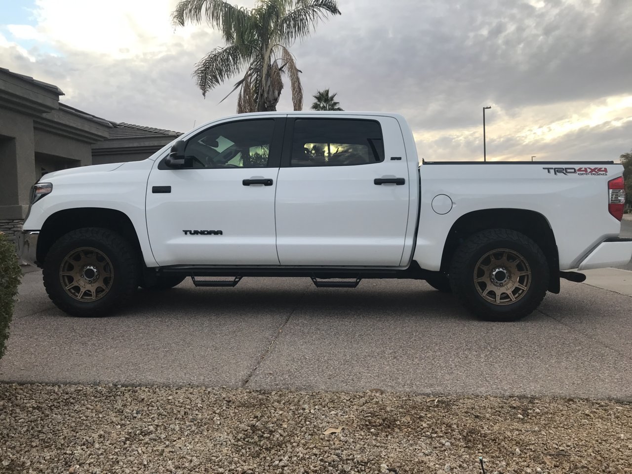 DF8402E0-BE76-4DA9-8361-C6CE02CF6D52.jpg