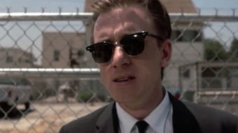 DHS-_Mr._Orange_(Tim_Roth)_in_Reservoir_Dogs.jpg