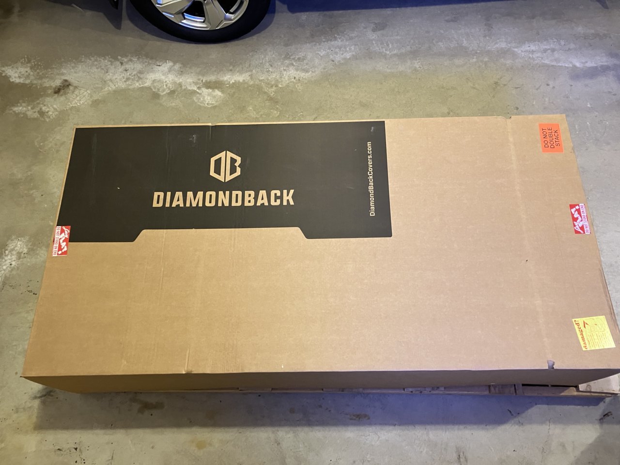 DiamondBack SE - box.jpg