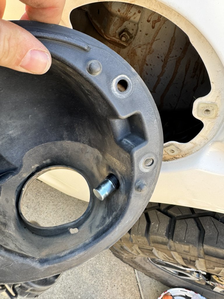 Diff breather plug install.jpg