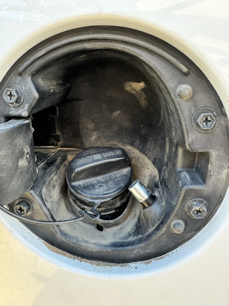 Diff breather top final install.jpg