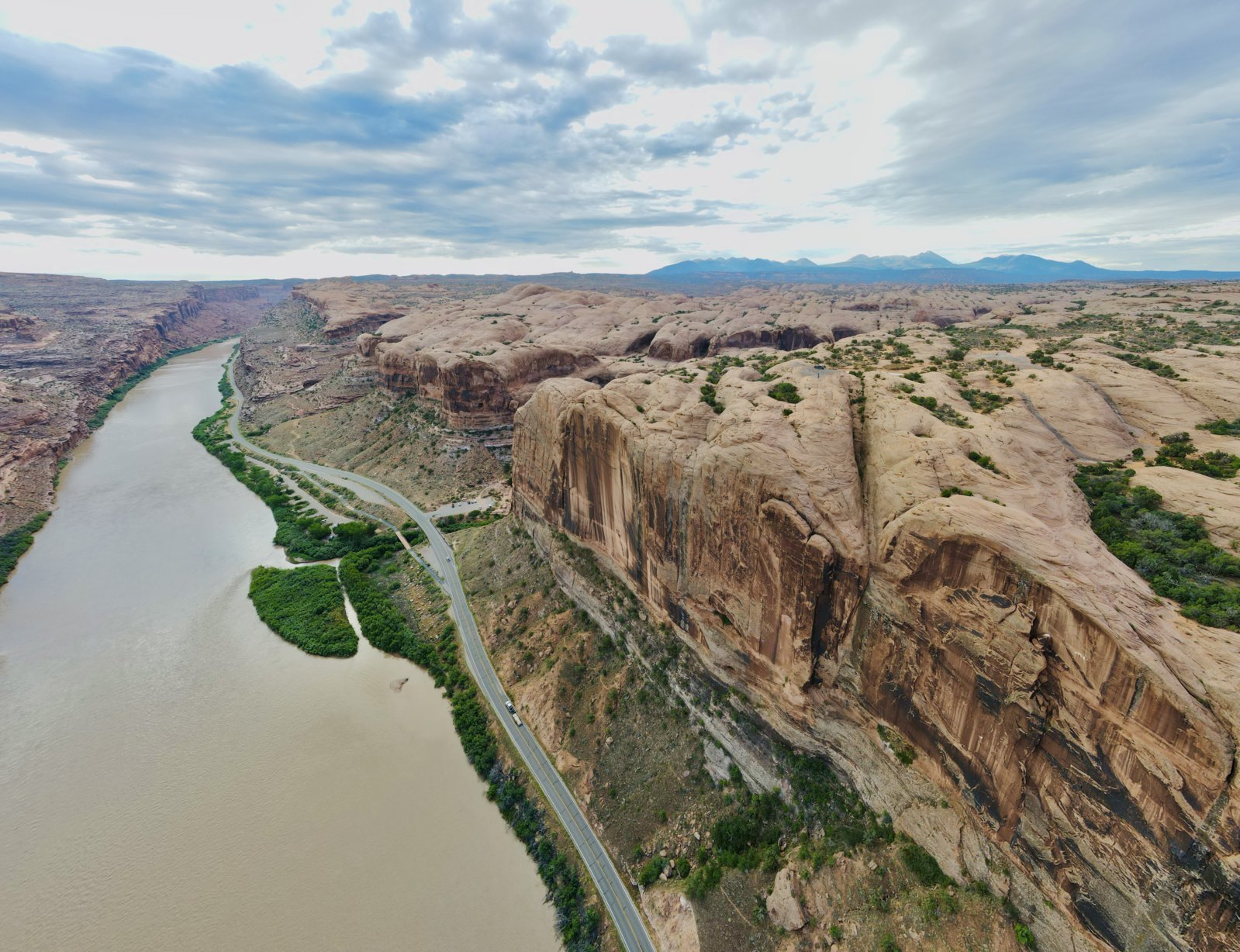 dji_fly_20240701_075256_938_1719841988249_pano.jpg