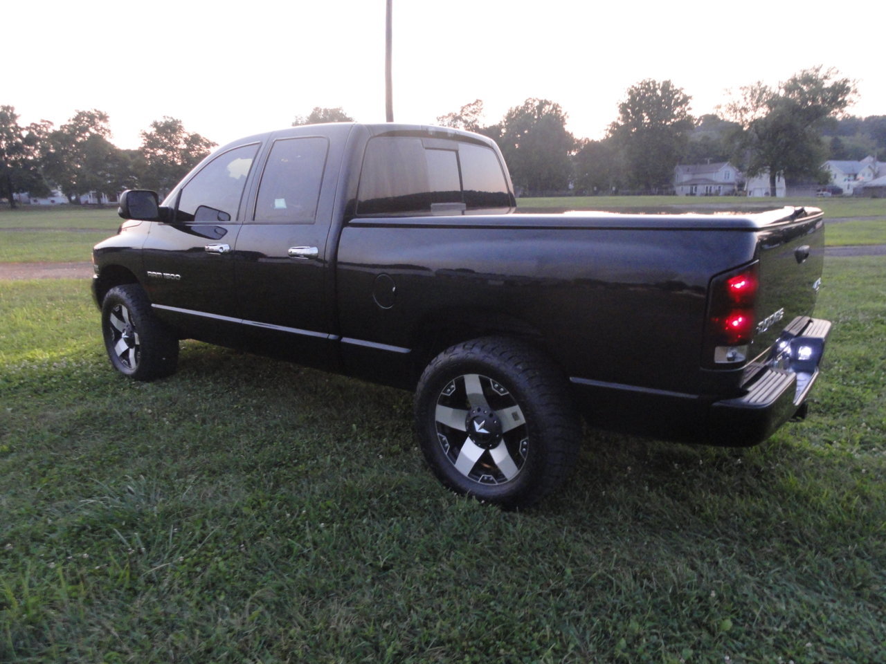 dodge truck 004.jpg