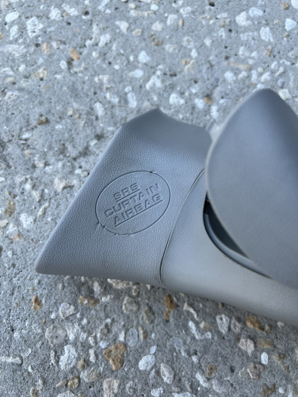 Driver's Side Pull Handle 2.jpg