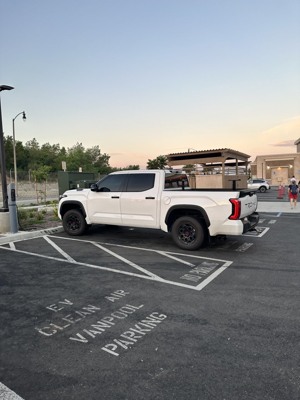 E1FC6C4D-38C4-4DC4-BB46-EA733BD8A109.jpg