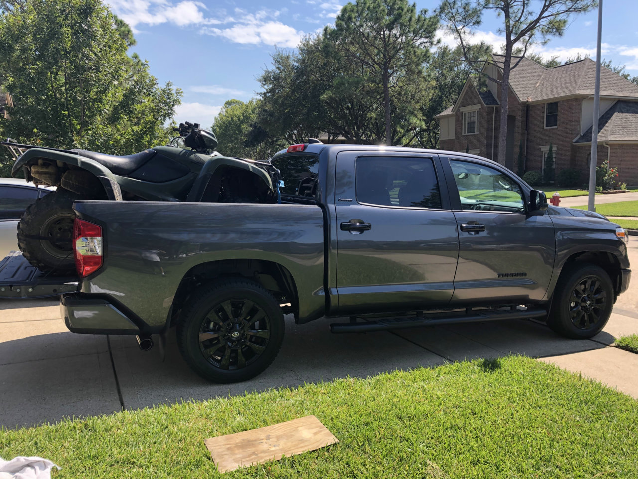 2021 Toyota Limited Tail Gate Loading | Toyota Tundra Forum