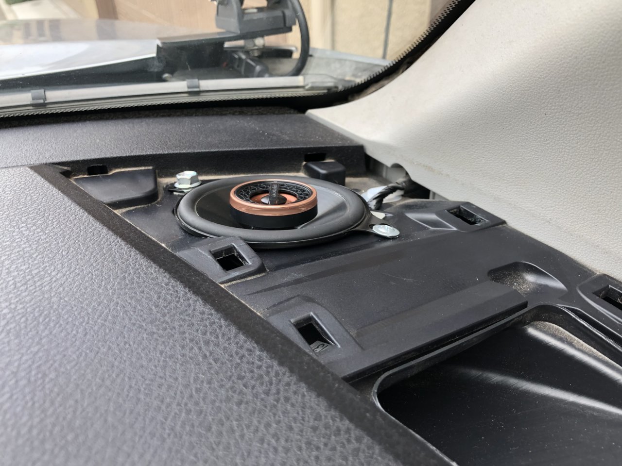 Midrange Speakers for front dash corners | Toyota Tundra Forum