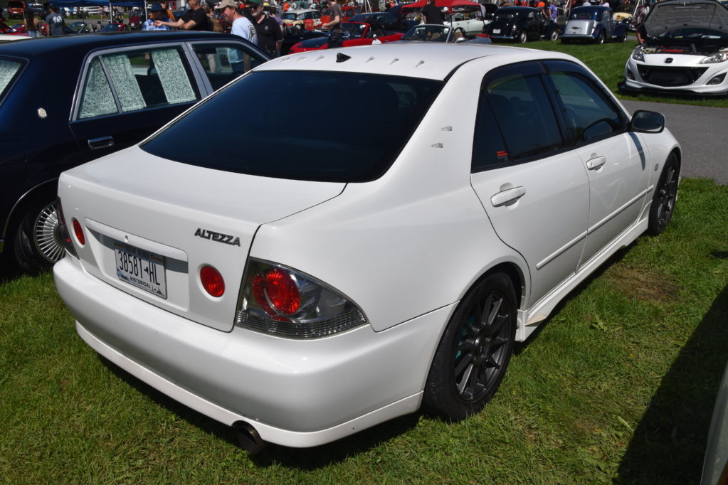 EB1_2002.jpg