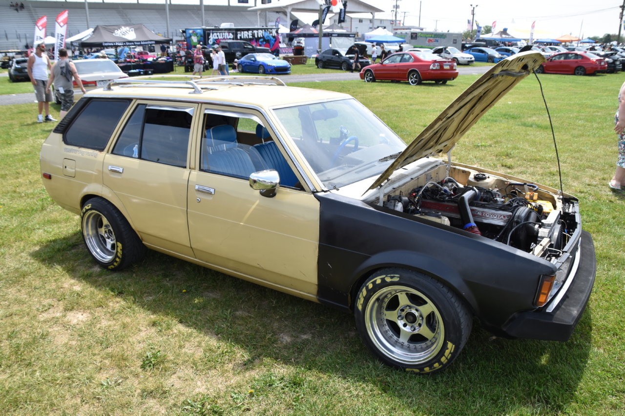 EB1_3693.jpg