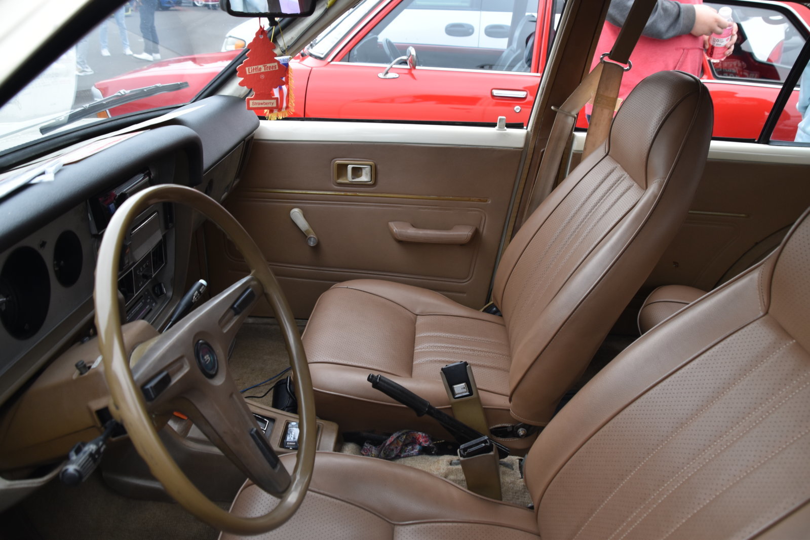 EB1_5803.jpg