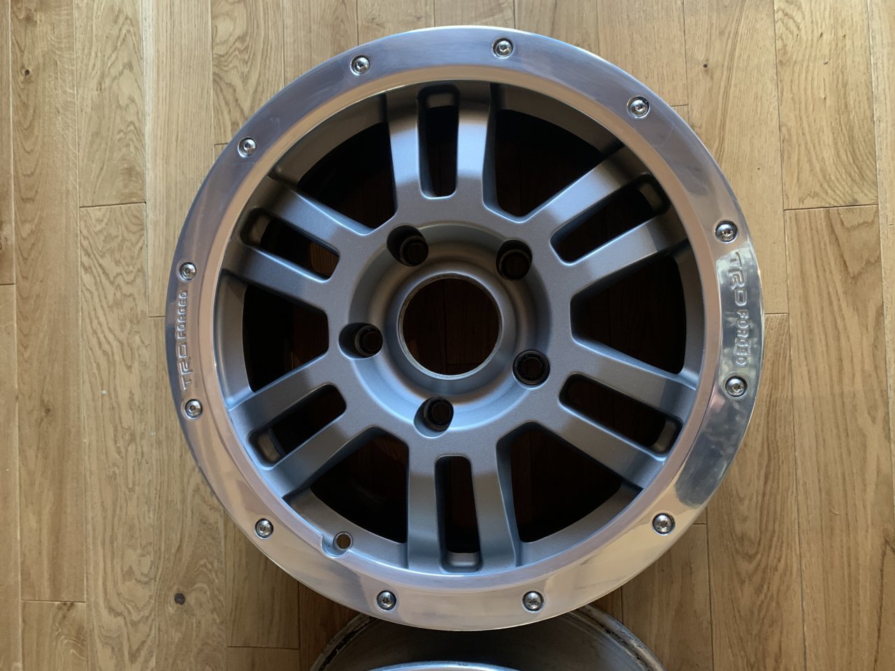 EC711FD6-7DB0-49D5-9C5B-BAFF94694E38.jpg