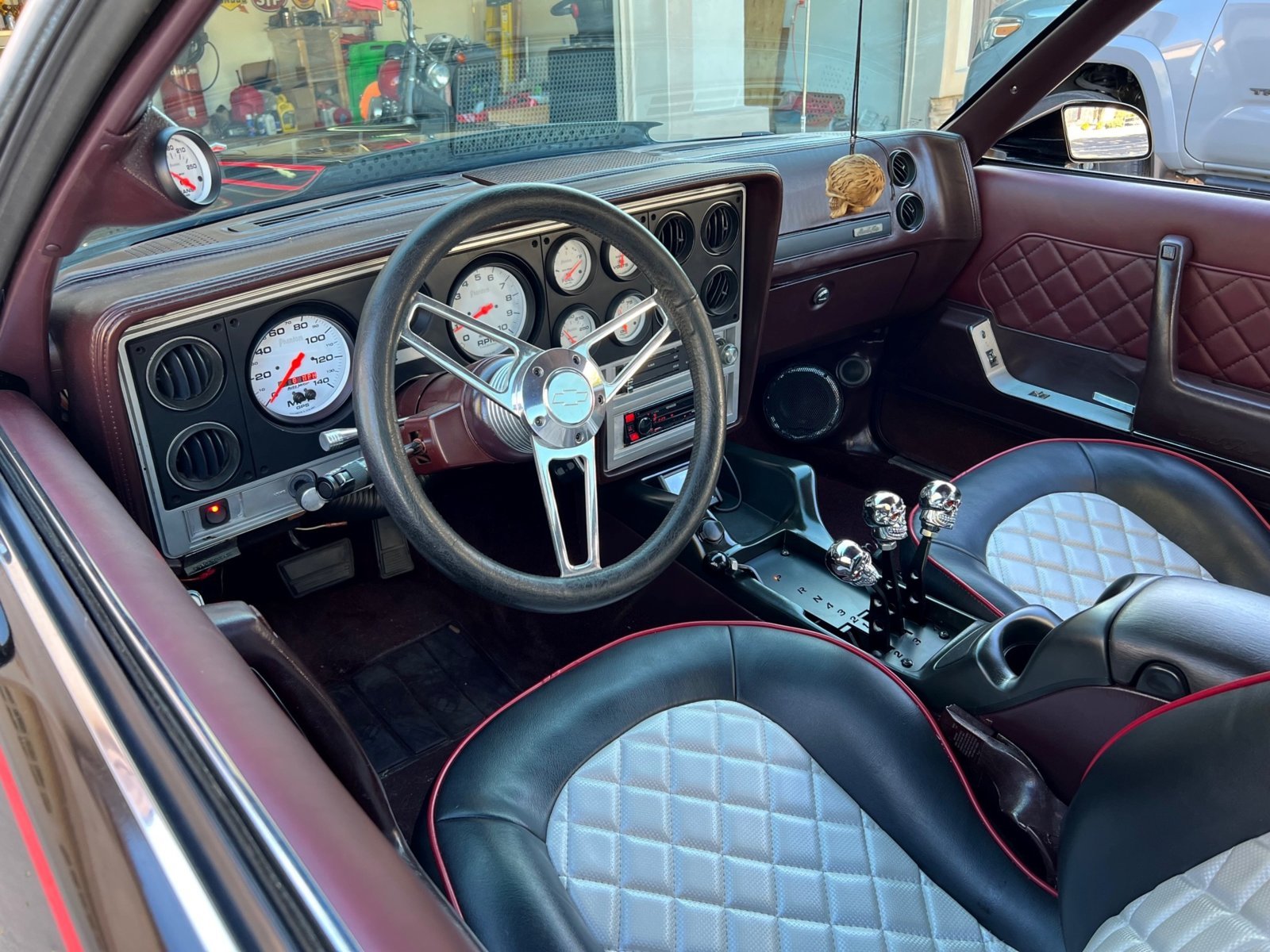 elco interior.jpg