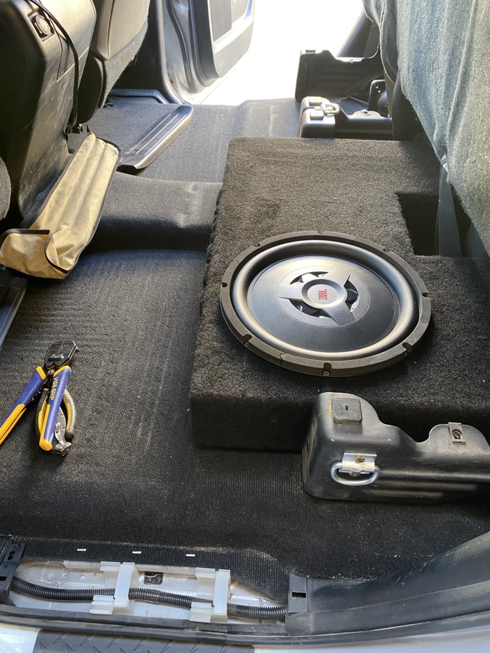 Subwoofers in tundra | Toyota Tundra Forum