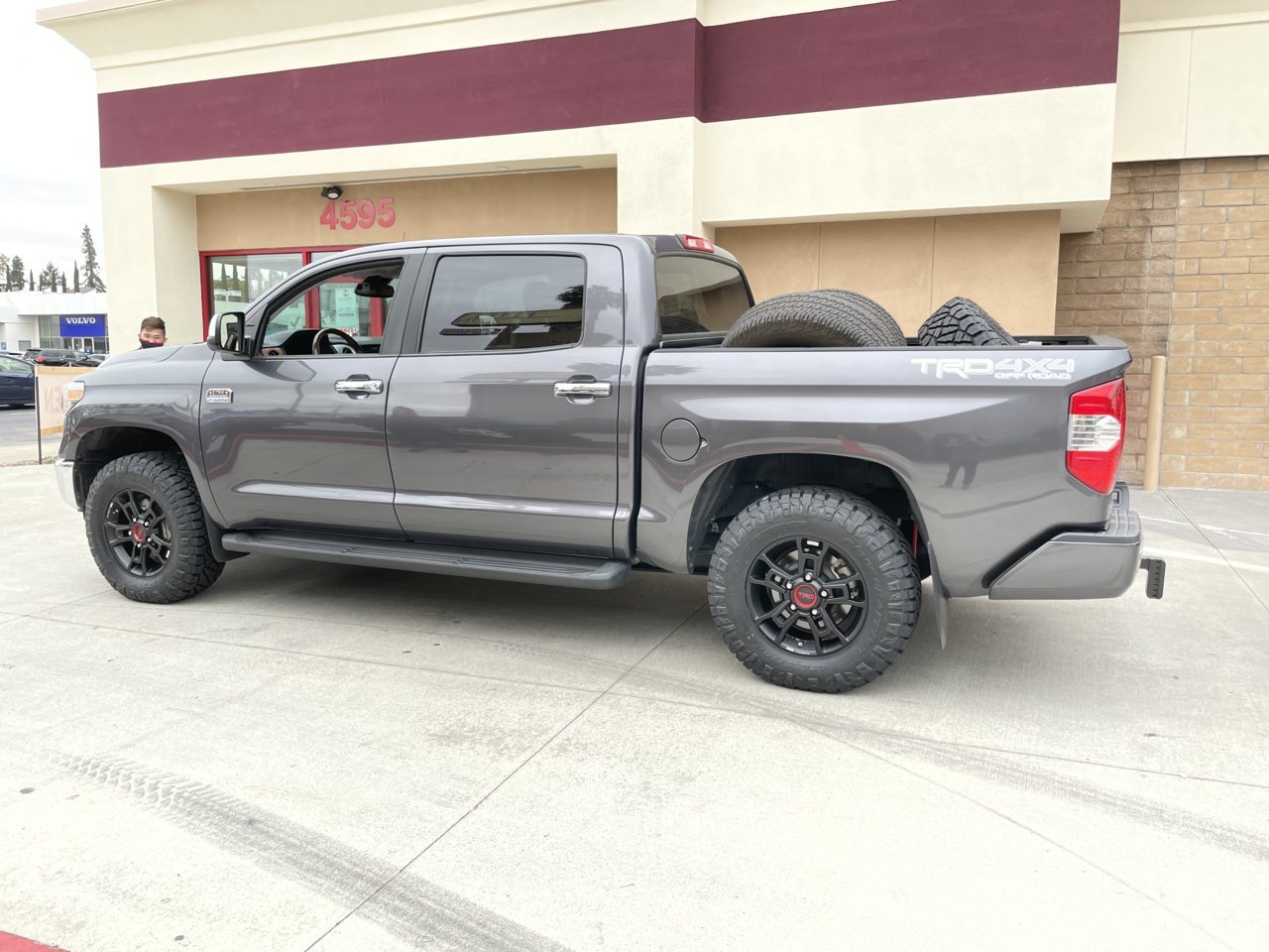F363071B-E920-4C4F-86C6-BDE8CA2CC7BF.jpg