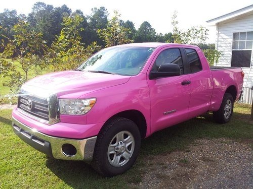 fae4cef8b9711d9dee650494fdcc36a0--pink-truck-pink-bling.jpg