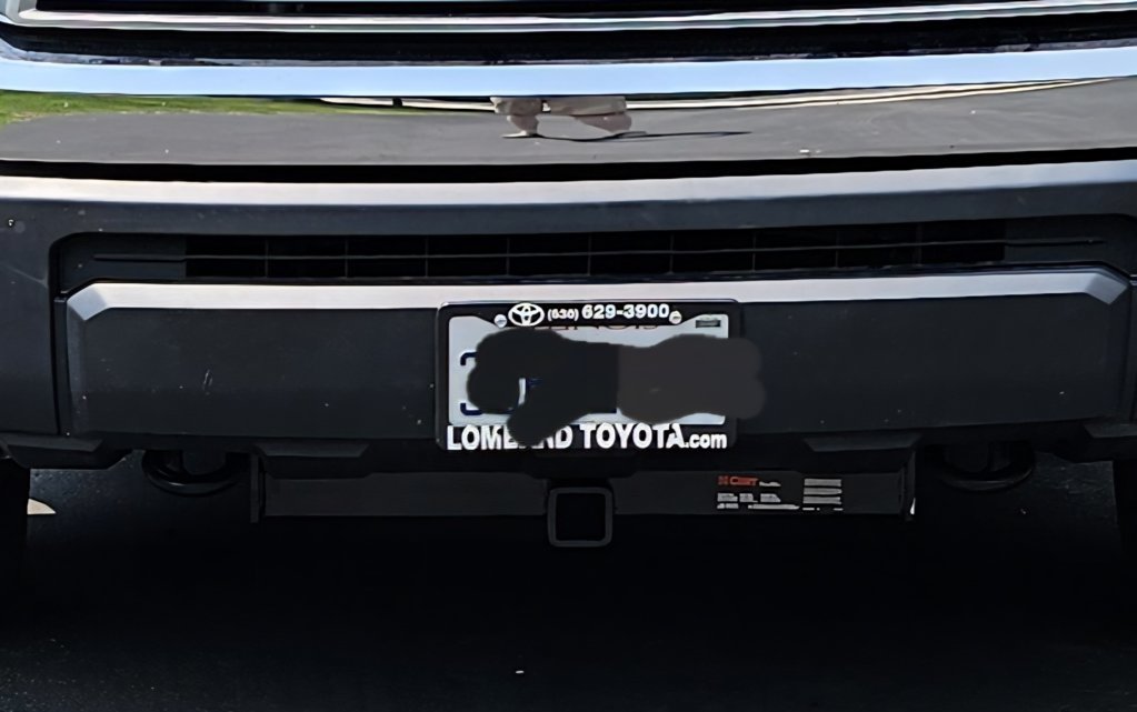 front trailer hitch.jpg