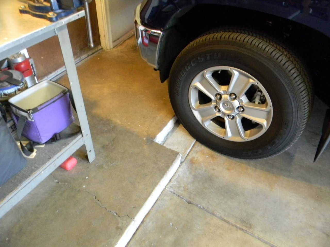Garage 1.jpg