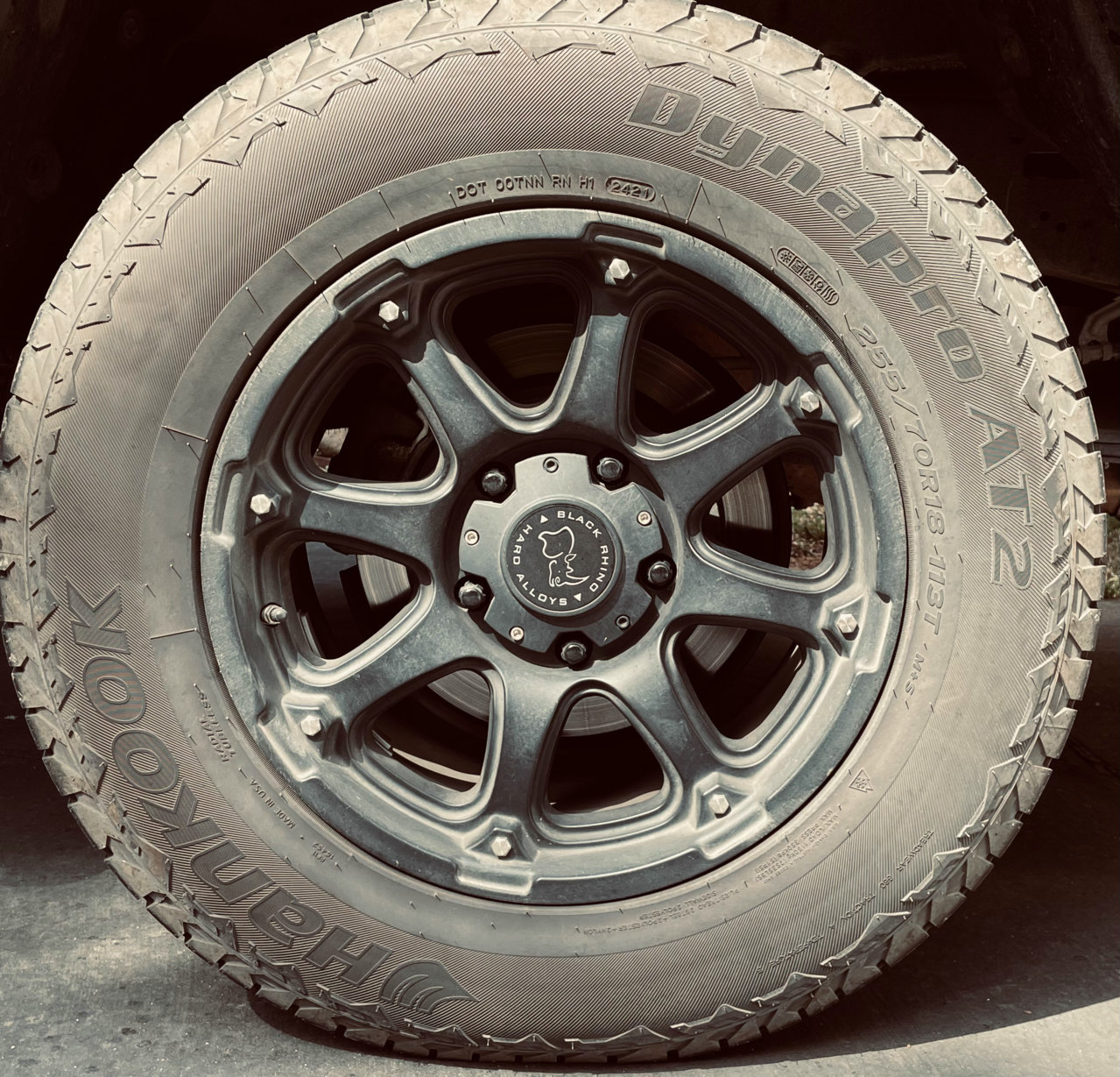 hankook.jpg
