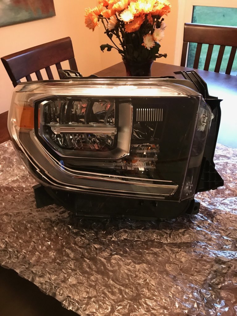 headlamp 1.jpg